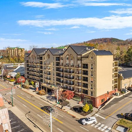 Black Bear Inn & Suites Gatlinburg Exteriör bild