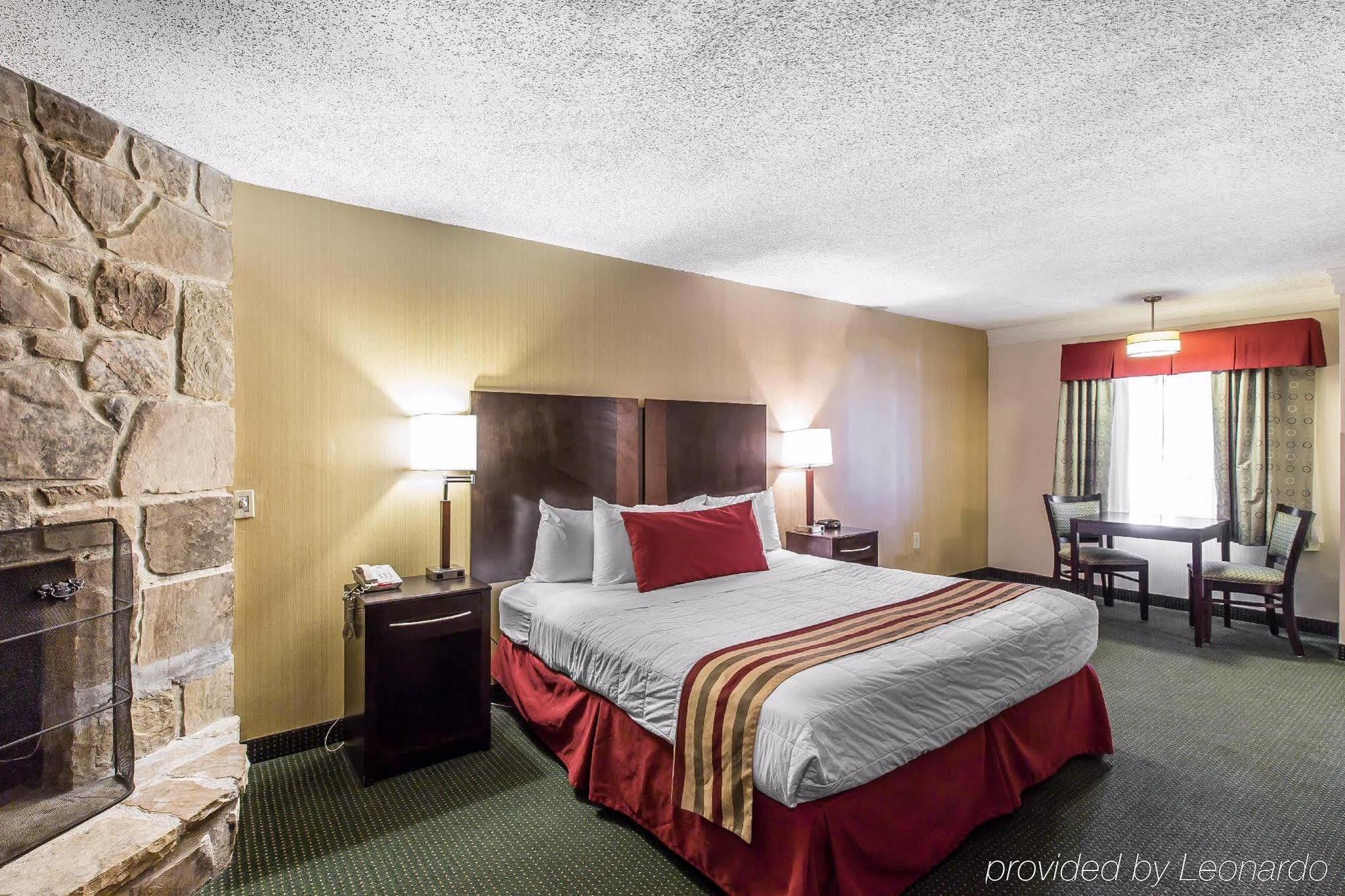 Black Bear Inn & Suites Gatlinburg Exteriör bild